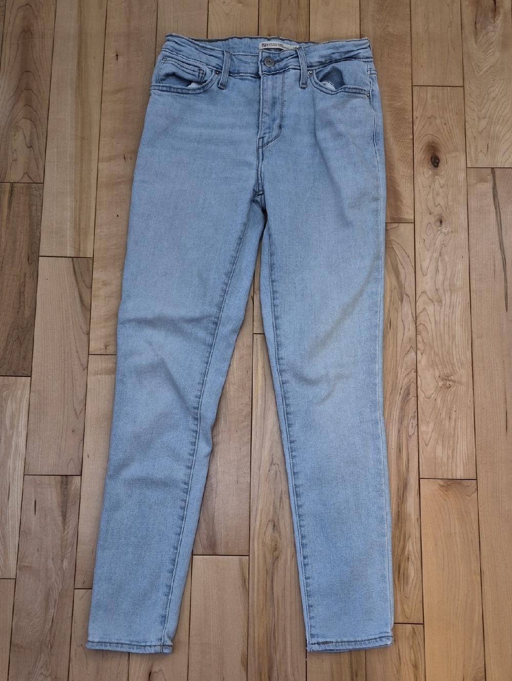 Levi's 721 Women's Size 28 Light Blue High Rise Skinny Jeans